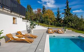 Holiday Home & Spa Kozji Vrh